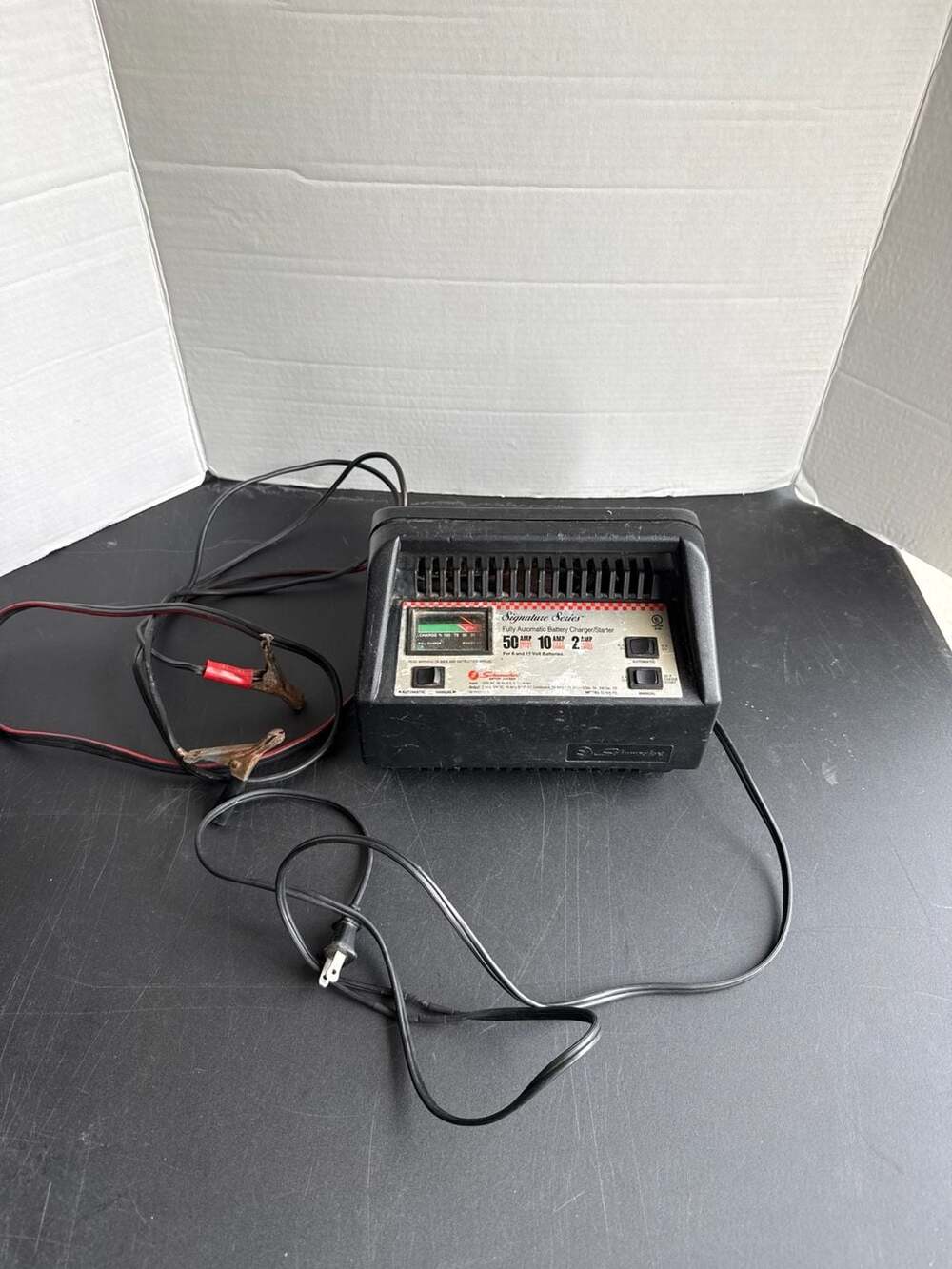 Schumacher Signature Series 5216A-PE 50/10/2 Amp 6V/12V Battery Charger Starter